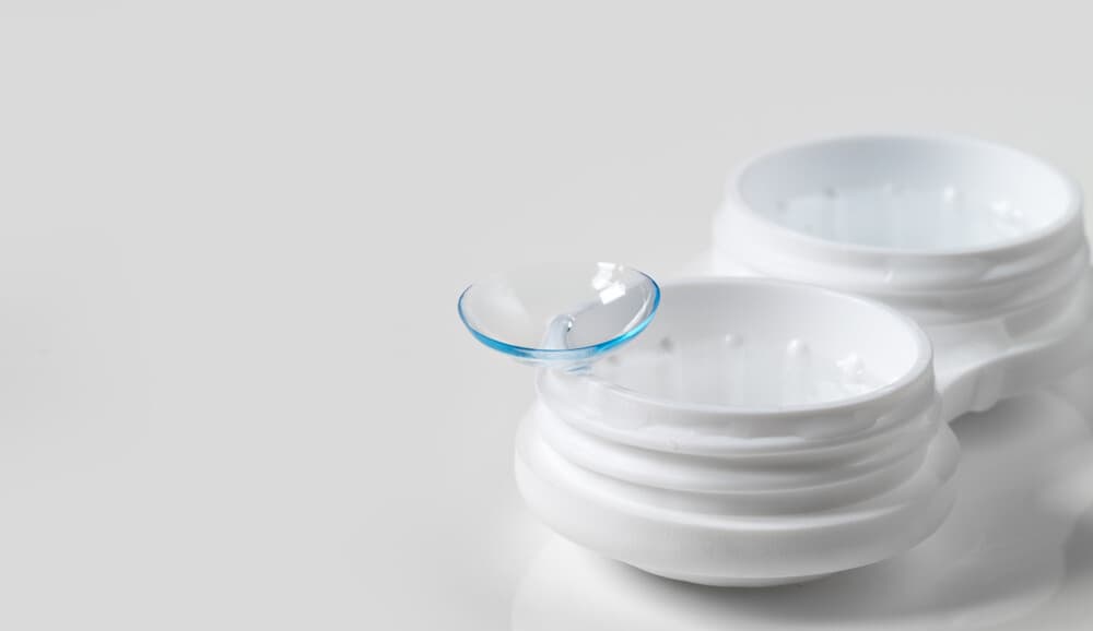 Mēneša kontaktlēcas: ilgtermiņa komforts un riski